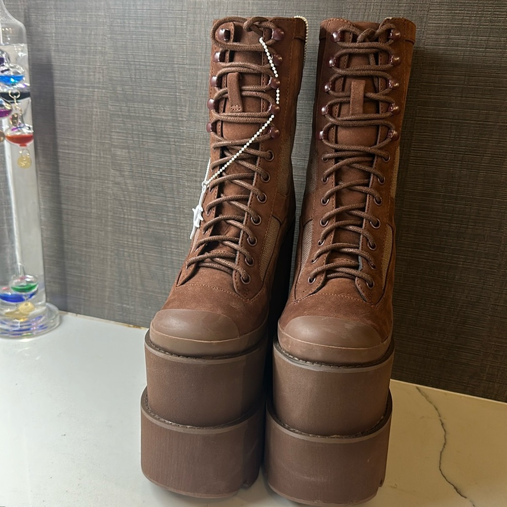 Darker Wavs ATMOSPHERE DOUBLE STACK FIELD GIRL TRAITOR BOOTS - BROWN - Picture 2 of 6